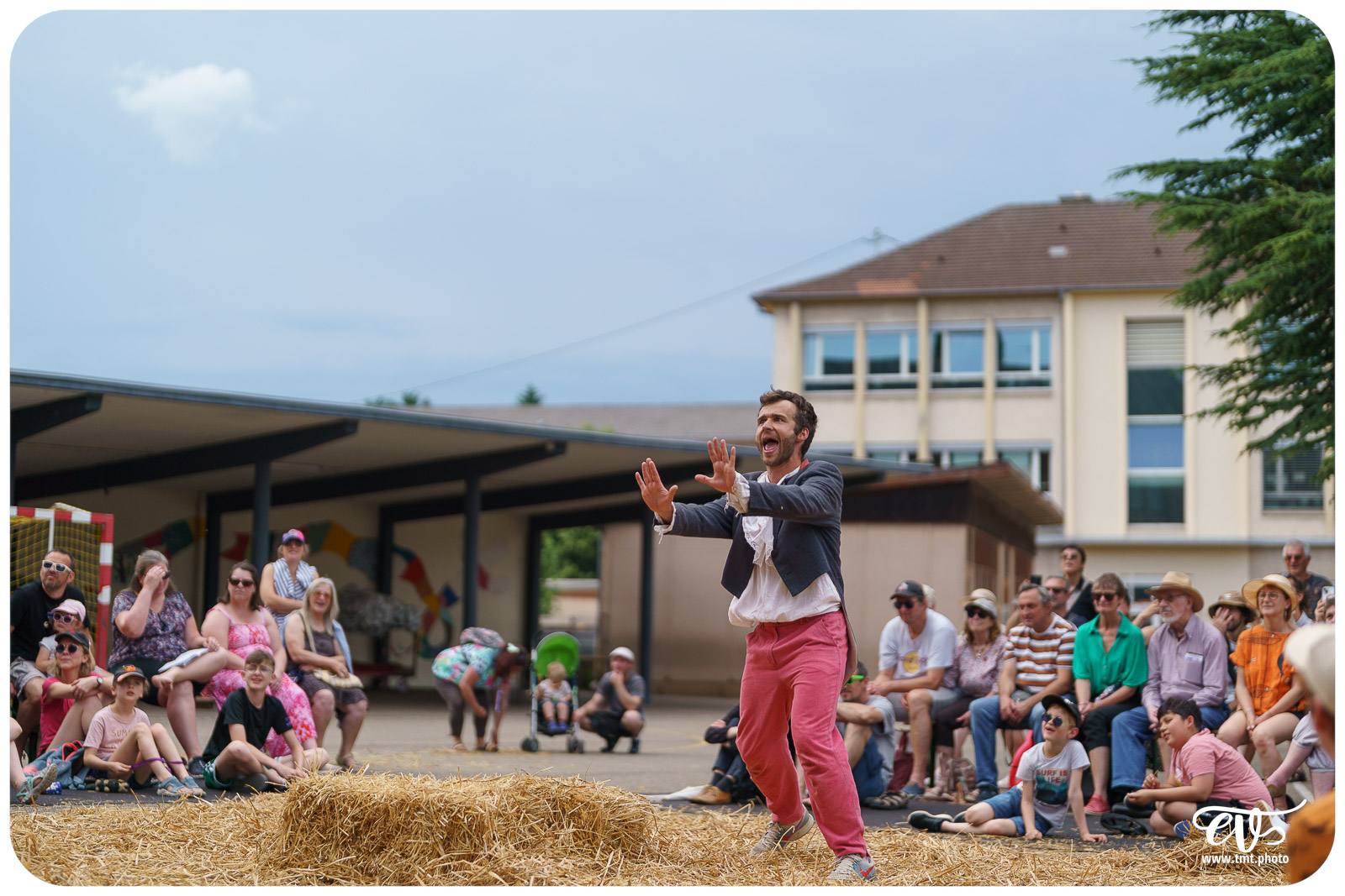 LE MARIAGE FORCÉ (DE MOLIÈRE) - CIE 800 LITRES DE PAILLE)